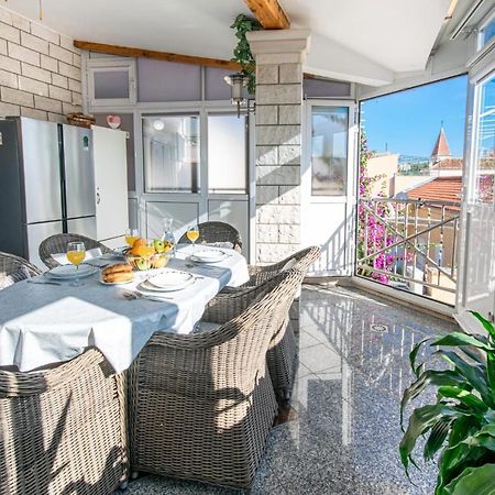 Holiday Home Nevera Makarska Eksteriør billede