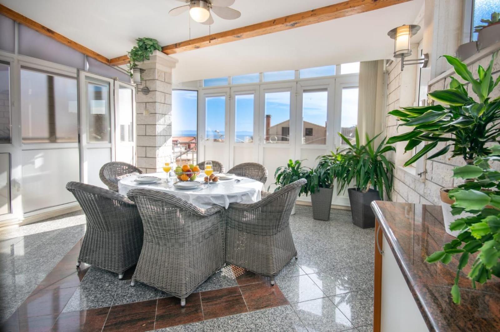Holiday Home Nevera Makarska Eksteriør billede